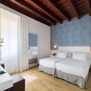 H10 Raco Del Pi Hotell Barcelona